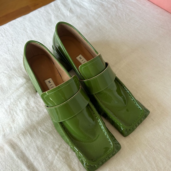 MIISTA Serena Green Olive Flats - Picture 6 of 6